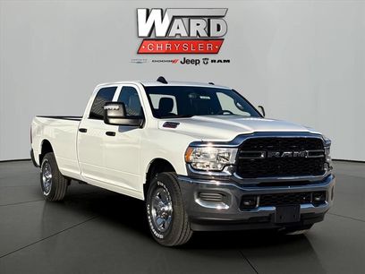 New 2024 RAM 2500 Tradesman w/ Chrome Appearance Group