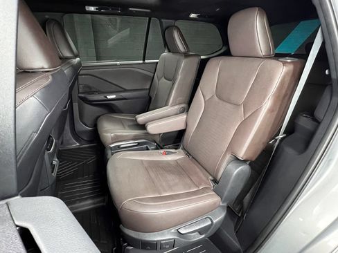Used 2024 Lexus TX 350 FWD w/ Captains Chair Package image 25