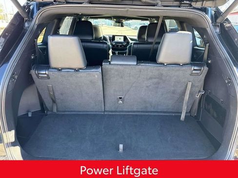 Used 2024 Toyota Highlander XSE image 12