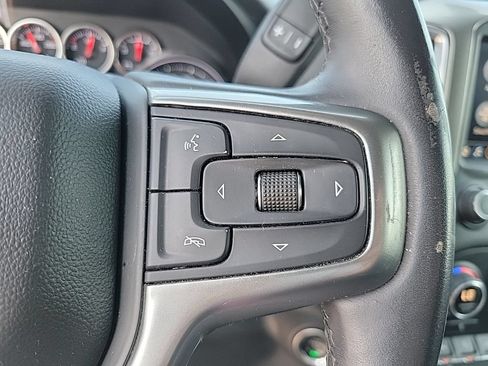 Used 2021 Chevrolet Silverado 1500 LT Trail Boss w/ Convenience Package II AWD/4WD image 25