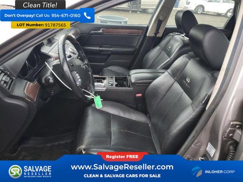 Used 2009 INFINITI M35 Sedan 4 Door w/ Technology Pkg image 9