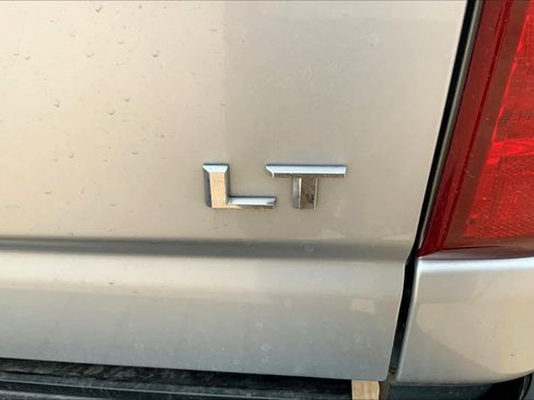 Used 2020 Chevrolet Silverado 2500 LT w/ Texas Edition image 9