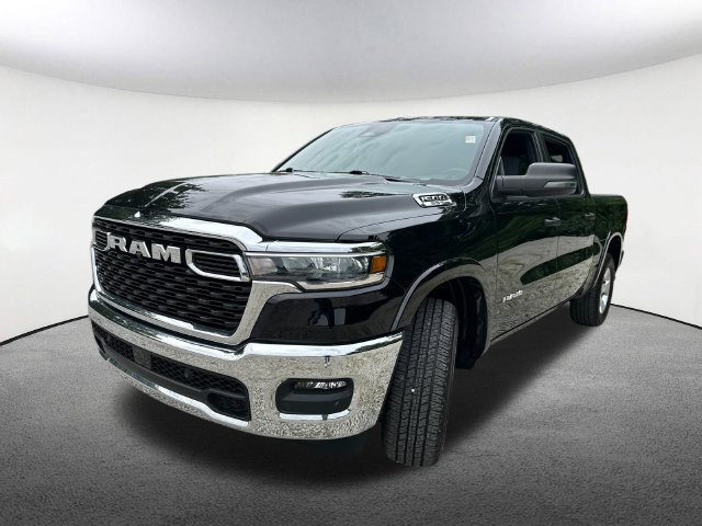 Used 2025 RAM 1500 Big Horn AWD/4WD image 4