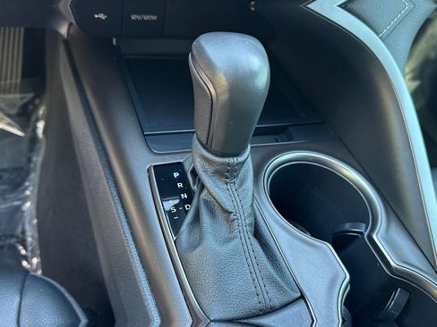 Used 2021 Toyota Camry SE FWD image 27