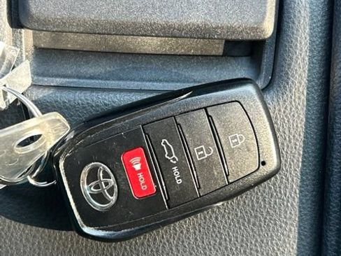 Certified 2025 Toyota Grand Highlander AWD image 65