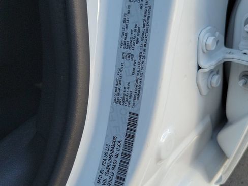 Used 2022 RAM 1500 Laramie w/ Sport Appearance Package AWD/4WD image 32