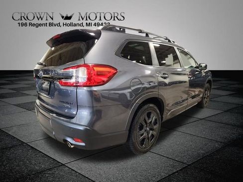 Used 2023 Subaru Ascent Onyx Edition Limited image 3