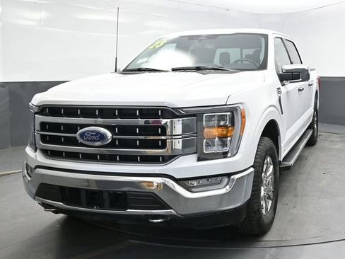 Used 2023 Ford F150 Lariat image 2