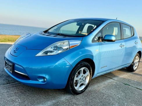 Used 2012 Nissan Leaf SL image 1