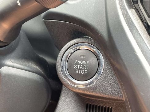 Certified 2025 Subaru Forester Premium AWD/4WD image 19