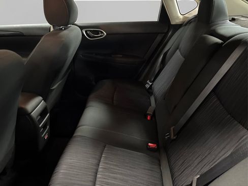 Used 2019 Nissan Sentra SV image 10