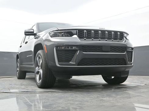 New 2026 Jeep Grand Cherokee L Limited AWD/4WD image 60