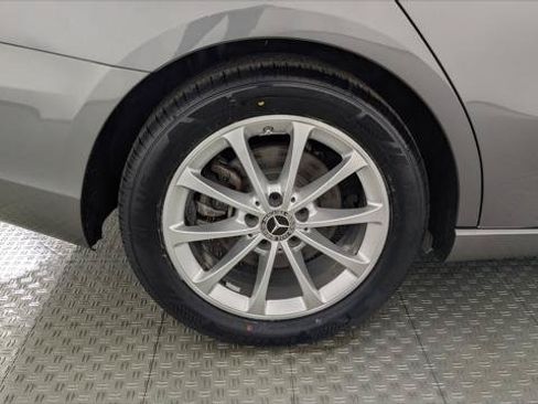 Used 2020 Mercedes-Benz A 220 4MATIC w/ Premium Package image 35