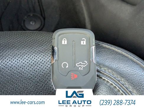 Used 2020 GMC Sierra 1500 SLT w/ SLT Premium Package image 27