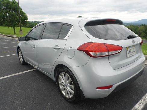 Used 2014 Kia Forte EX FWD image 5