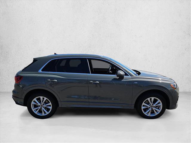 Used 2022 Audi Q3 2.0T Premium AWD/4WD image 4