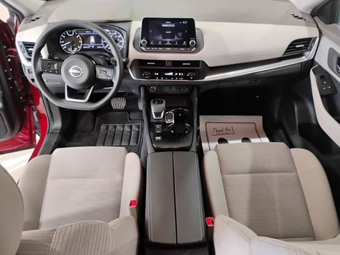 Used 2023 Nissan Rogue SV FWD image 78