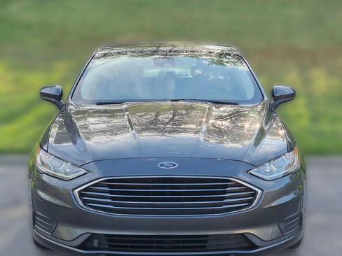 Used 2020 Ford Fusion SE w/ Fleet SE Value Package FWD image 2