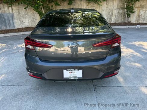 Used 2020 Hyundai Elantra Value Edition FWD image 6