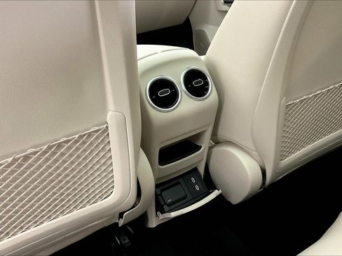 Certified 2026 Mercedes-Benz GLA 250 4MATIC image 10