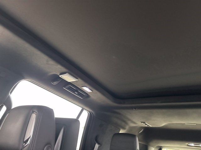 Certified 2026 Cadillac Escalade Platinum Sport w/ LPO, ONYX Package AWD/4WD image 8