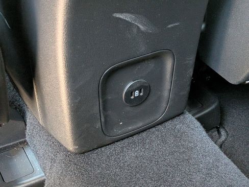 Used 2025 Ford Escape Active w/ Cold Weather Package AWD/4WD image 29