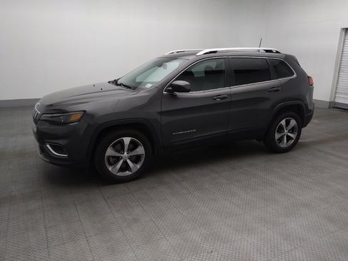 Used 2020 Jeep Cherokee Limited w/ Technology Group image 2