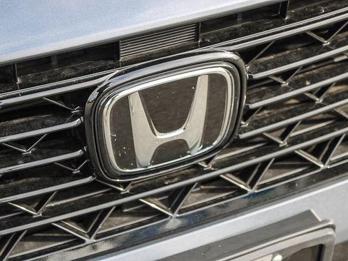 Used 2025 Honda Accord LX image 5