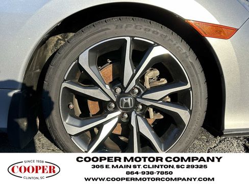 Used 2018 Honda Civic Si image 9