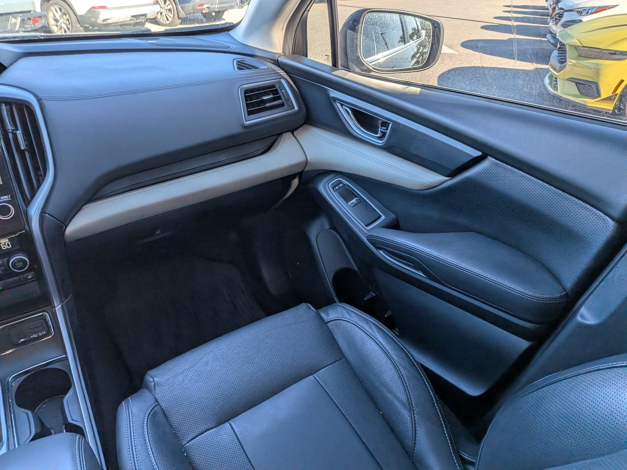 Used 2022 Subaru Ascent Limited w/ Technology Package AWD/4WD image 17