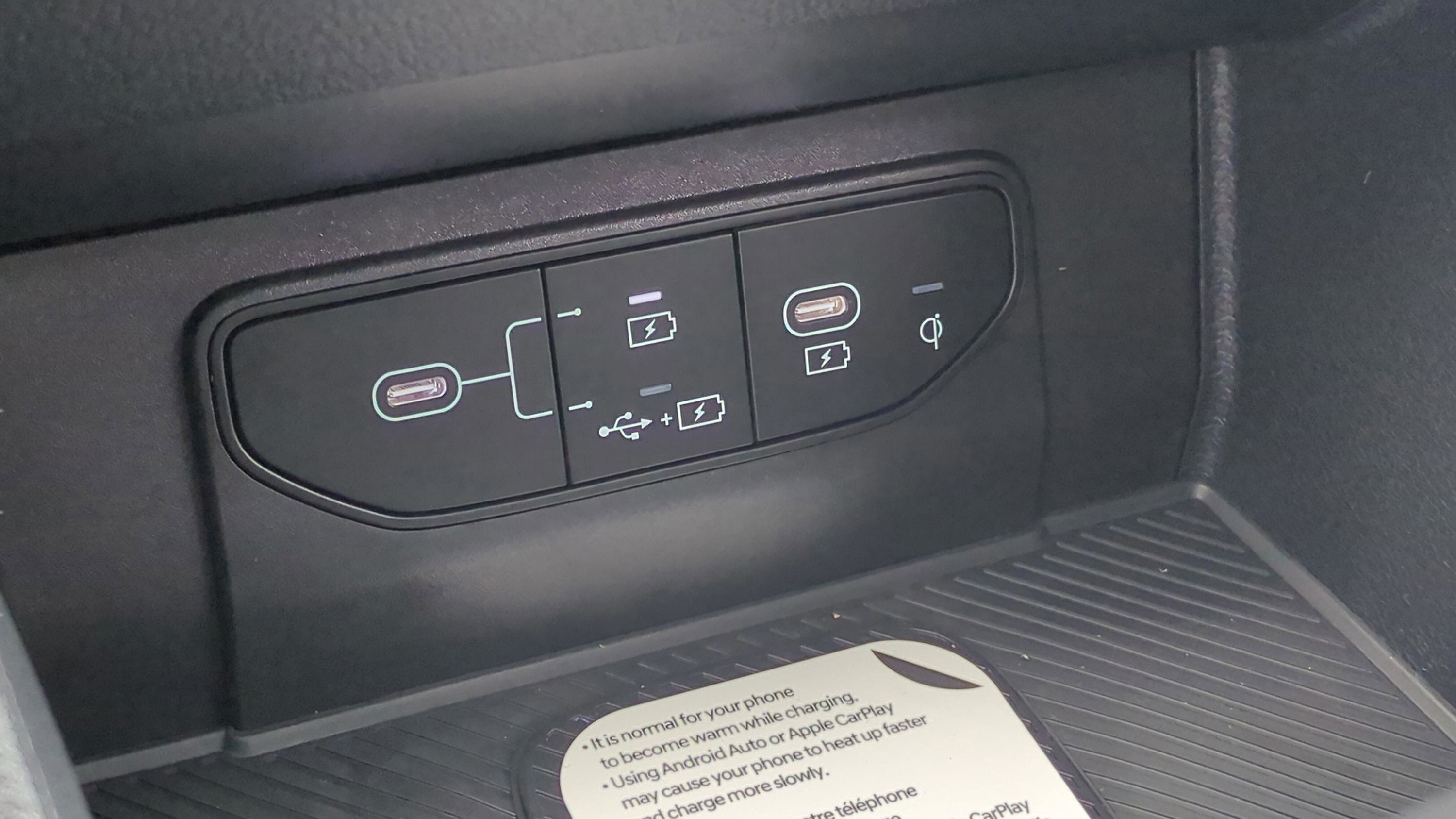 New 2026 Kia Sportage SX FWD image 22