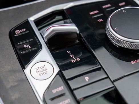 Certified 2024 BMW X5 xDrive40i w/ Parking Assistance Package image 23