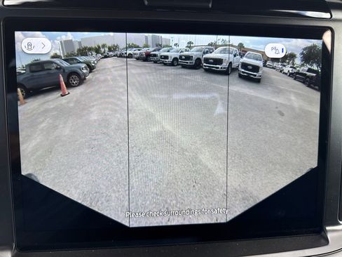 Used 2025 Ford F150 Lariat w/ Equipment Group 501A Mid image 25