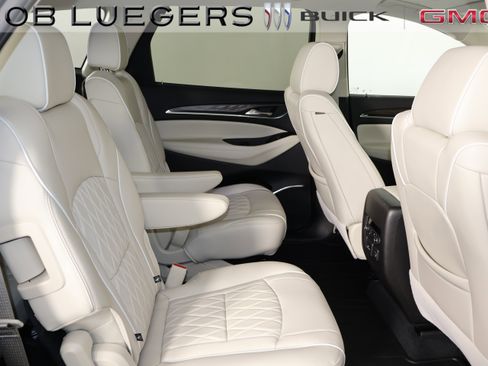 Used 2024 Buick Enclave Avenir w/ Avenir Technology Package AWD/4WD image 15