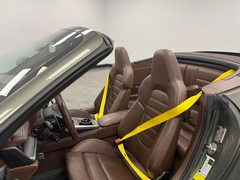 Used 2022 Porsche 911 Turbo S AWD/4WD image 57