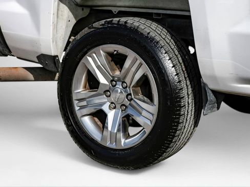 Used 2016 Chevrolet Silverado 1500 Custom w/ Custom Convenience Package RWD image 46