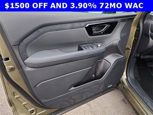 New 2026 Subaru Forester Limited image 9