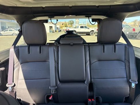 Used 2023 Jeep Wrangler Unlimited Sahara w/ Cold Weather Group image 26