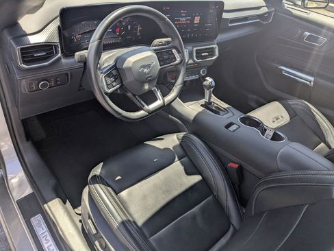 Used 2025 Ford Mustang Premium RWD image 16