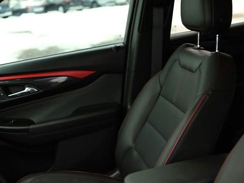 Used 2024 Chevrolet TrailBlazer RS w/ Convenience Package FWD image 19