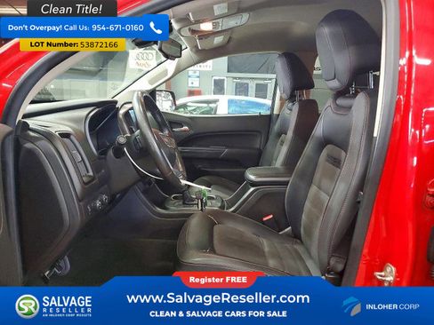 Used 2015 GMC Canyon SLE w/ All-Terrain Package AWD/4WD image 9