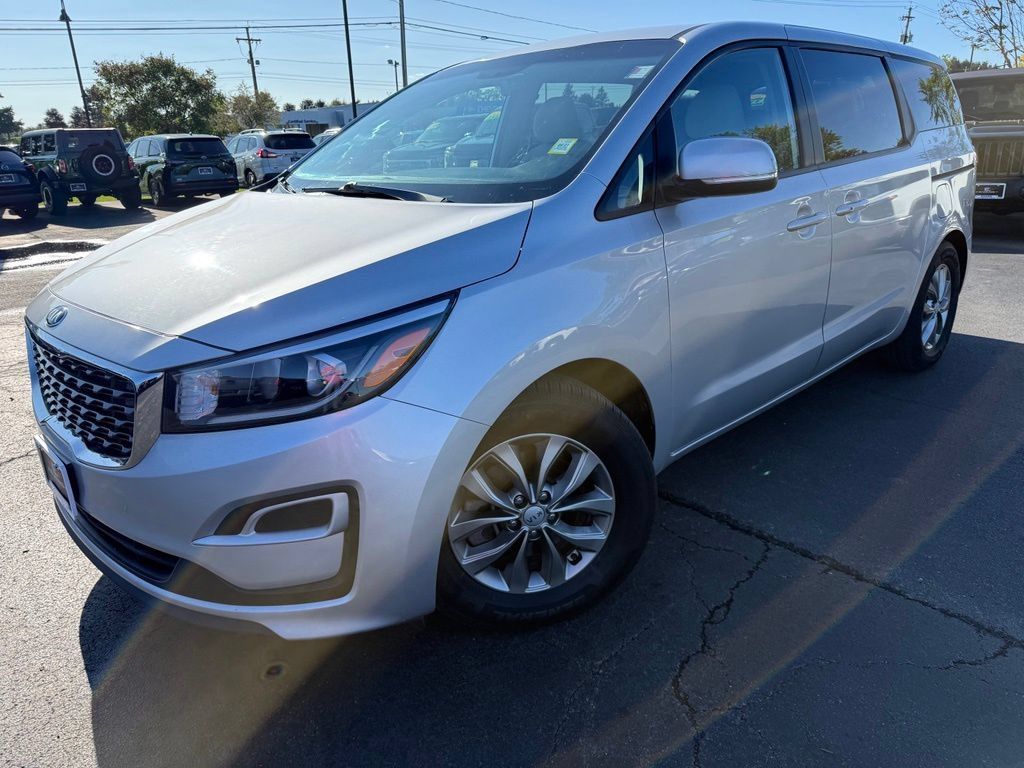 Used 2020 Kia Sedona LX FWD image 1
