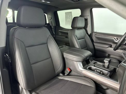 Used 2024 Chevrolet Silverado 1500 LTZ w/ LTZ Premium Package AWD/4WD image 26