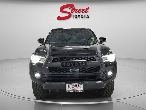 Certified 2023 Toyota Tacoma TRD Off-Road w/ Technology Package image 2
