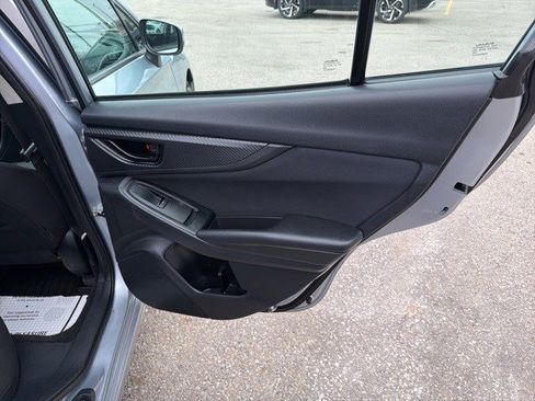 Used 2019 Subaru Impreza 2.0i Premium image 14