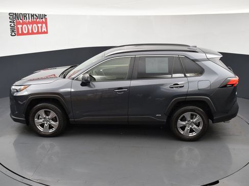 Used 2025 Toyota RAV4 LE AWD/4WD image 17