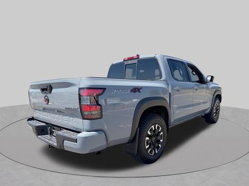 Used 2022 Nissan Frontier PRO-4X AWD/4WD image 9