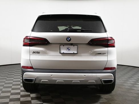 Used 2022 BMW X5 xDrive40i w/ Premium Package AWD/4WD image 6