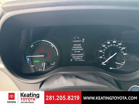 Certified 2024 Toyota Sienna XLE image 19