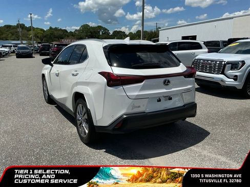 Used 2025 Lexus UX 300h FWD image 2